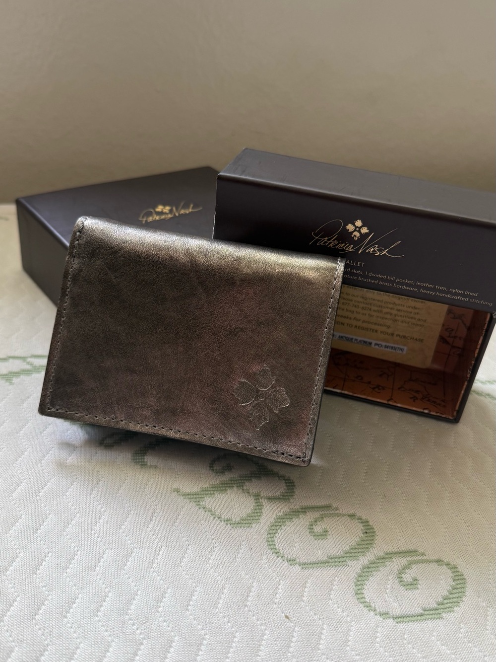 Patricia Nash Metallic Pewter Leather Card Holder/Wallet in Antique Platinum